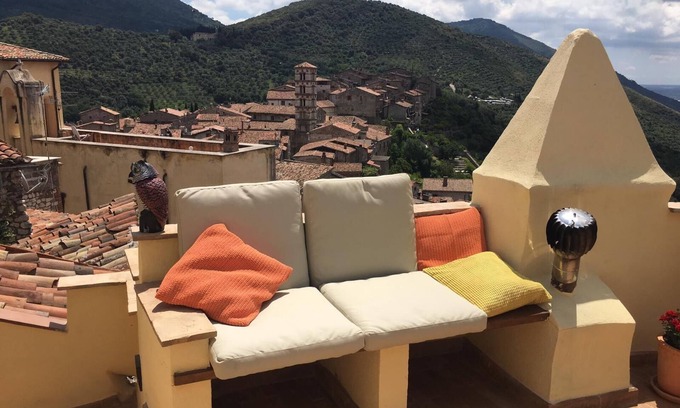 Sermoneta Appartement | Maison médiévale Aurora - Il Granaio