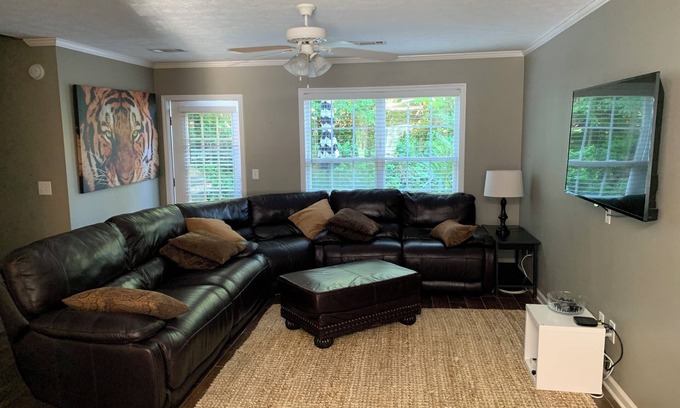 Auburn Copropriété | AUsome condo - 2BR/2.5BA - Selling 205-516-1222