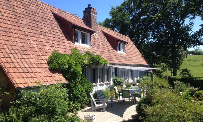 Sainte-Marguerite-sur-Mer Maison | authentique maison normande en colombages avec parc paysagé proche bois et mer
