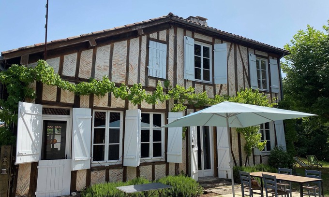Lue Villa | Authentique villa de 240 M2 du XIX e siècle, piscine privée, 15 mn de Mimizan.