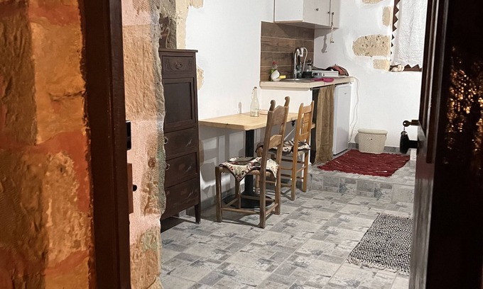 Vryses Appartement | Authentic Crete-Village Vibes