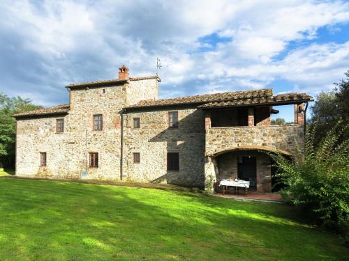 Bucine Maison | Authentic farmhouse with pool