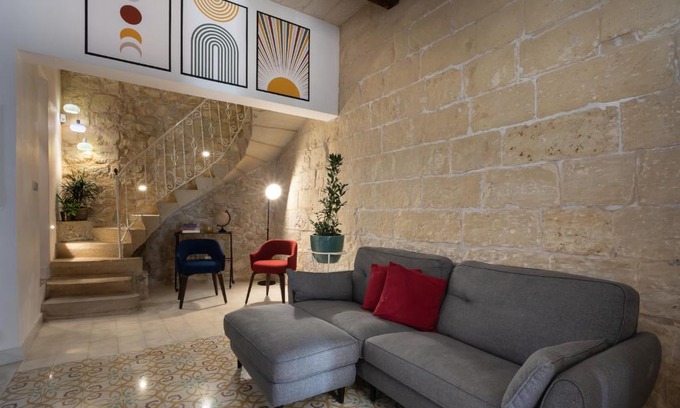 Zejtun Maison | Authentic Maltese 2-bedroom House with Terrace