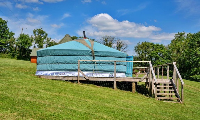 Okehampton Appartement | Authentic Mongolian Yurt