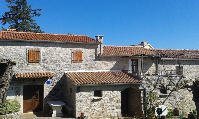 Zrenj Maison | Authentique maison en pierre située istrienne