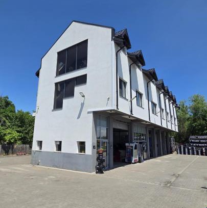Targu Frumos Hôtel | Autohof Rekado