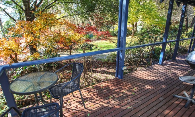Harrietville Cottage | Autumn Leaf Cottages: Retraites alpines agréables: Cottage 1