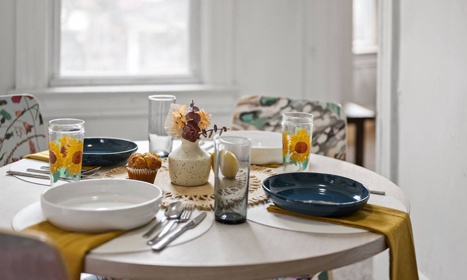 Bellevue Appartement | Autumn Loft 1br 1ba Travel Pad