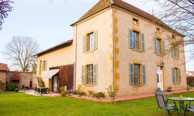 Pouilly-sous-Charlieu Lit Et Petit-Déjeuner | Aux Ronzières