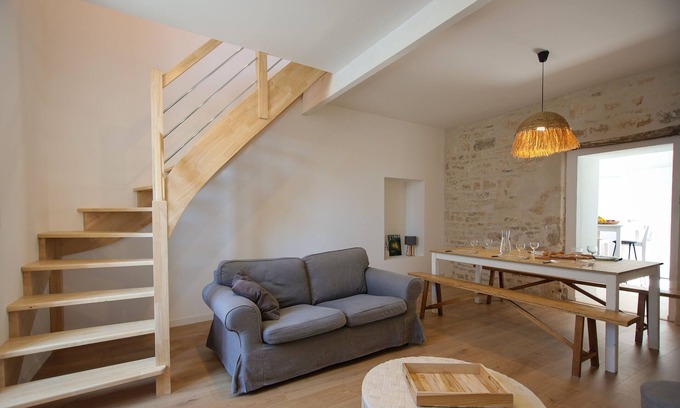 Lucon Maison | Aux Trois Mousquetaires - proche Jardin Dumaine