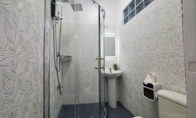 Tayug Appartement | AVE Homes (A4) Deluxe Studio, PRKG, Netflix, Wi-Fi