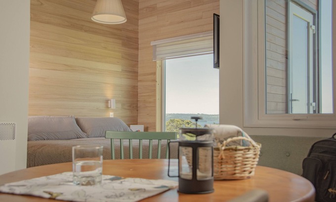Frutillar Cabine | Ave Lodge