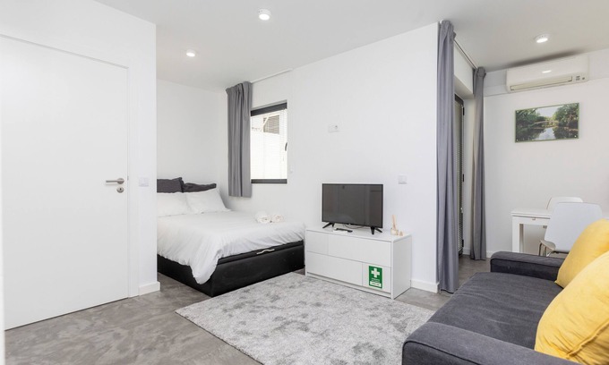 Gloria Appartement | Aveinest - Studio I