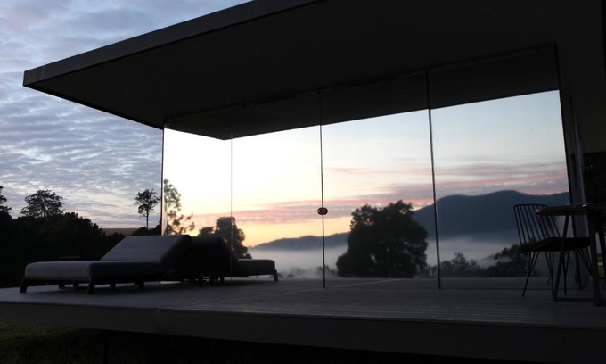 Pumpenbil Cabine | Avion Retreat