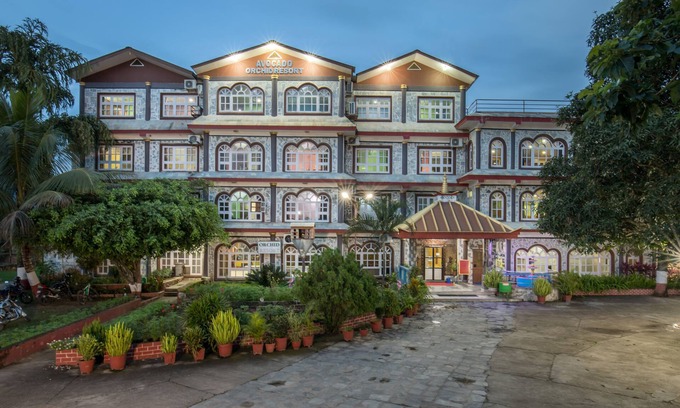 Hetauda Hôtel | Avocado and Orchid Resort