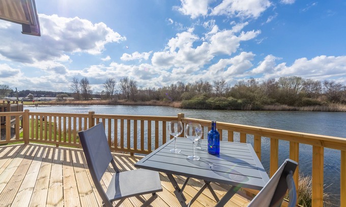 Wells-next-the-Sea Cabine | Avocet 28 est un magnifique lodge situé au bord de l’eau.