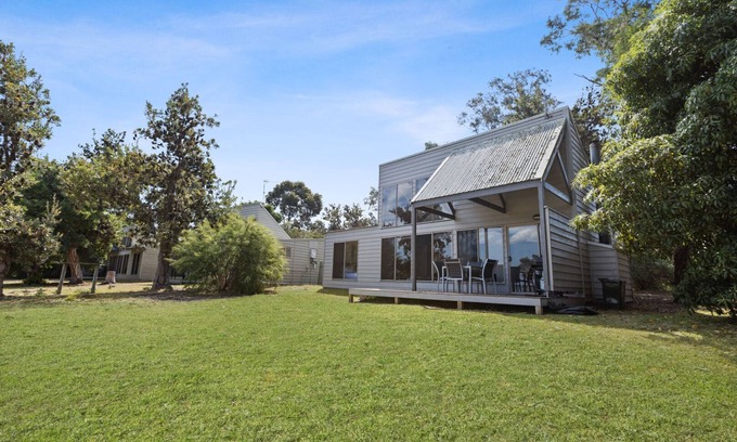 Forge Creek Maison | Two-bedroom lodges offer a peaceful family escape with lake views