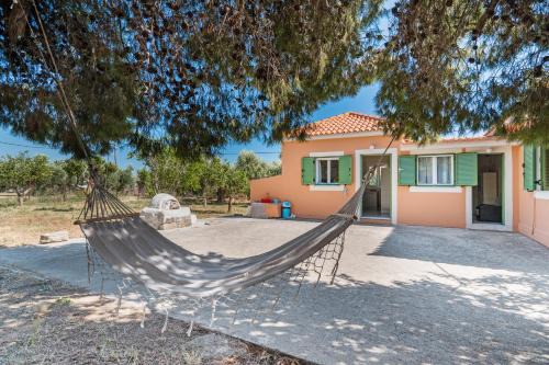 Mantzavinata Maison | Avra