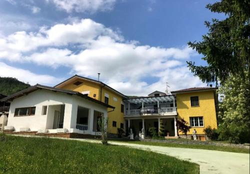 Bagnasco Appartement | Avventura e Relax a Bagnasco 1