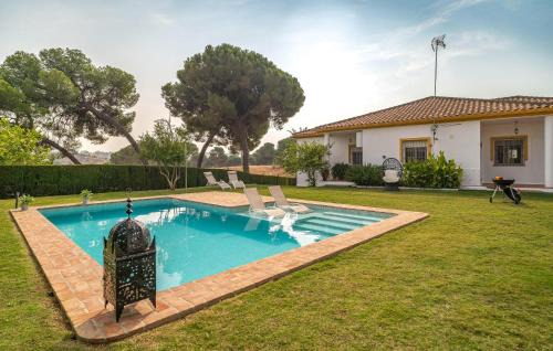 Villanueva del Rio y Minas Maison | Awesome Home In Villanueva Del Rio Y M