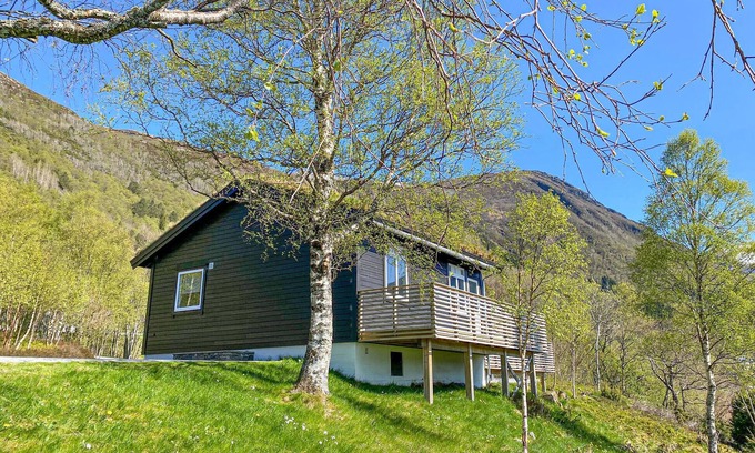 Ulstein Municipality Maison | Awesome home in ørsta