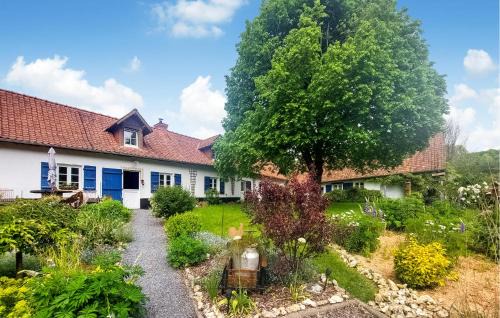 Alette Maison | Awesome Home In Alette With Wifi