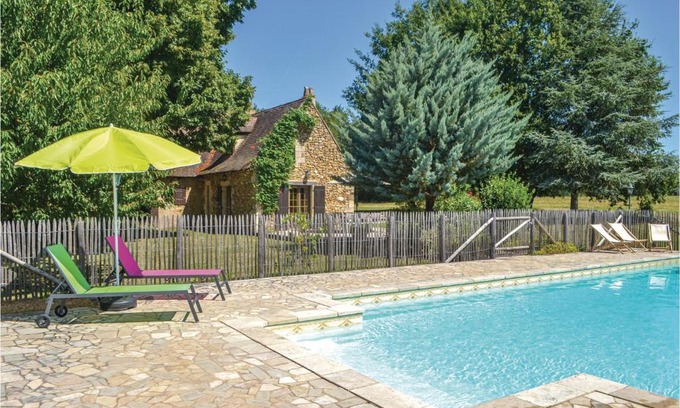 Campsegret Maison | Awesome Home In Campsegret