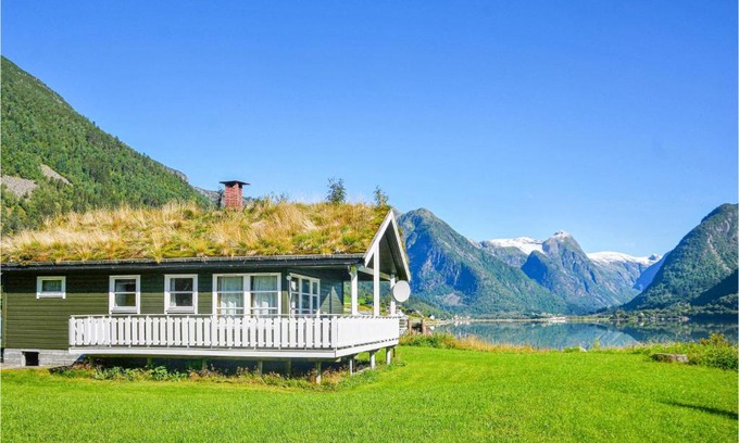 Fjaerland Maison | Awesome Home In Fjærland
