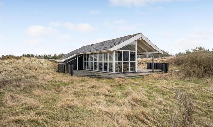 Hvorup Klit Maison | Awesome Home In Løkken With Wifi