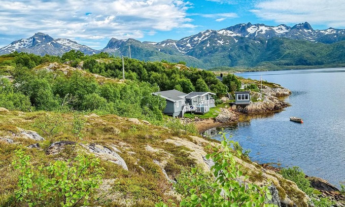 Laukvik Maison | Superbe maison à Laukvik avec cuisine