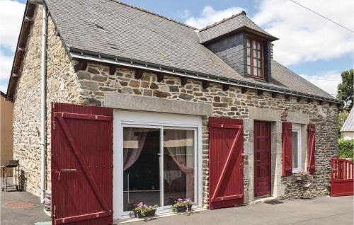 Le Cambout Maison | Awesome Home In Le Cambout With Wifi