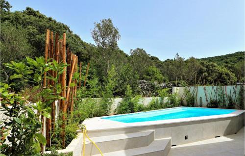 Miholascica Maison | Awesome Home In Miholascica