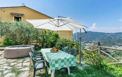 Moneglia Maison | Awesome Home In Moneglia With Kitchen
