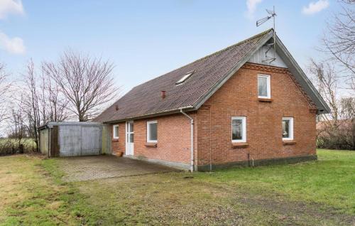 ster Assels Maison | Awesome Home In Øster Assels With Wifi