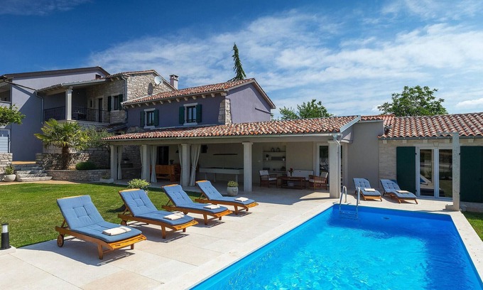 Zabrezani Maison | Villa Pepi