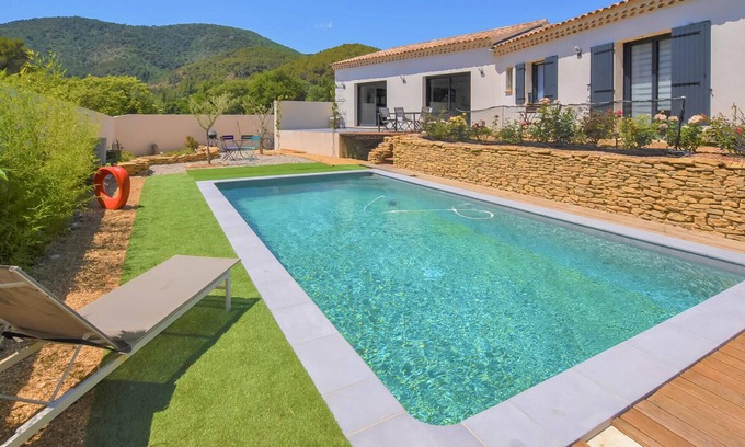 Propiac Maison | Superbe maison à Propiac avec WiFi