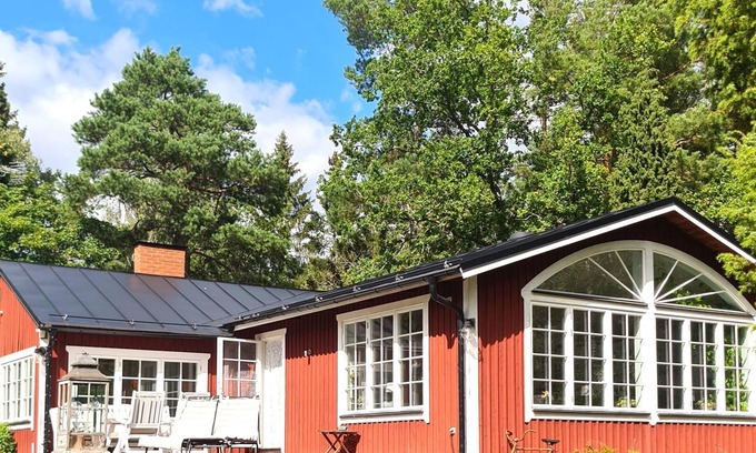 Gallnoby Maison | Awesome home in Skälvik with 2 Bedrooms and WiFi