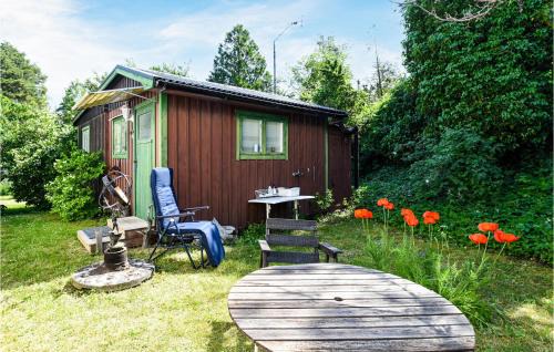 Slite Maison | Awesome Home In Slite With Kitchenette