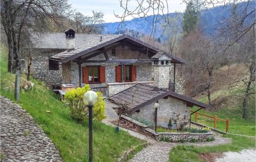 Sovramonte Maison | Awesome Home In Sovramonte With Wifi