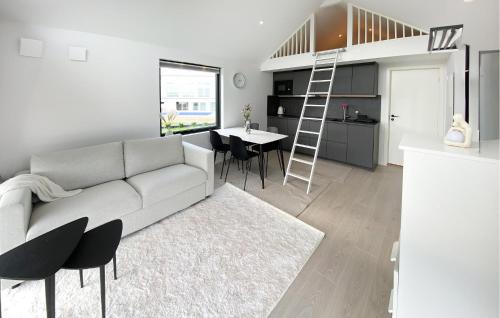 Uddevalla Municipality Maison | Awesome Home In Uddevalla With Wifi