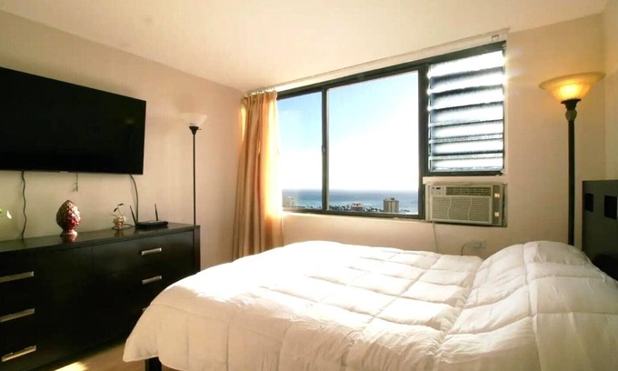 Waikiki Copropriété | Awesome Ocean View Studio 34th Floor Near Everything in Waikiki !