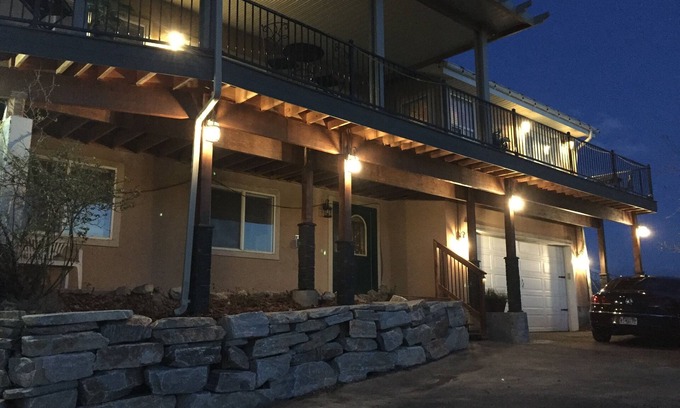Northridge Maison | awesome valley views, with all your home needs plus the “little extras”