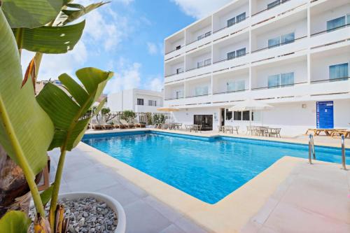 Santa Eulalia del Rio Hôtel | azuLine Hotel Mediterráneo