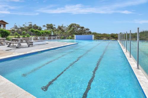 Caves Beach Villa | Azure Tides at Caves Beach Villas