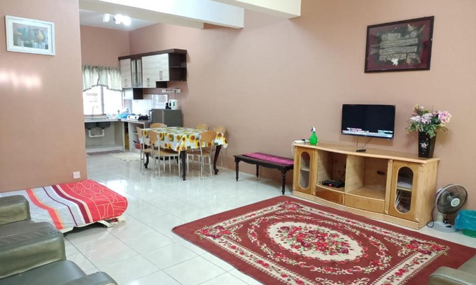 Tanah Rata Maison | Azzalea Terrace House 4 @ Taman Royal Lily