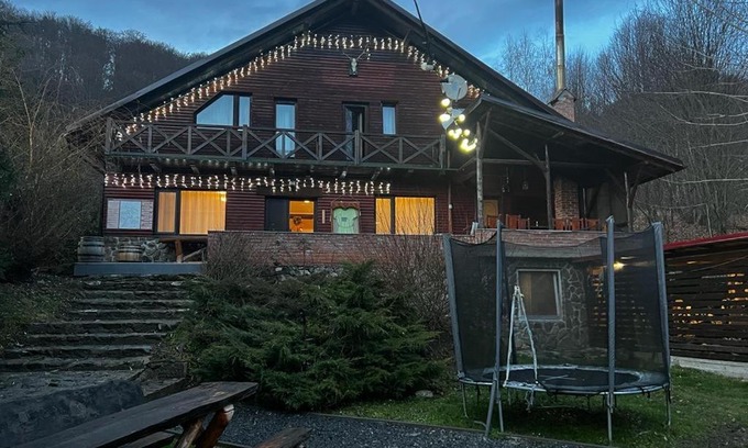 Sinca Veche Cabine | Bârlogul Urșilor