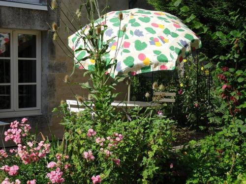 Trampot Lit Et Petit-Déjeuner | Bévau - B&B bio