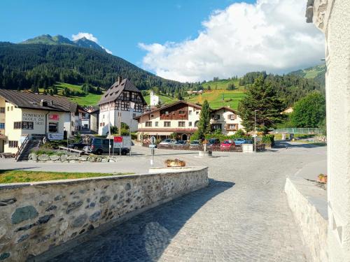 Savognin Hôtel | B&B Bela Riva