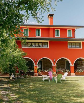 Torre di Fine Lit Et Petit-Déjeuner | B&B Ca' degli Orsi