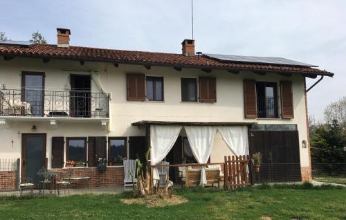 Capriglio Lit Et Petit-Déjeuner | B&B Cascina Dei Levrieri
